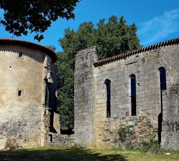 L'Abbaye Notre-Dame de la Grainetière